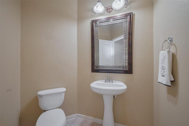 Building Photo - 4515 Tremont Glen Ln
