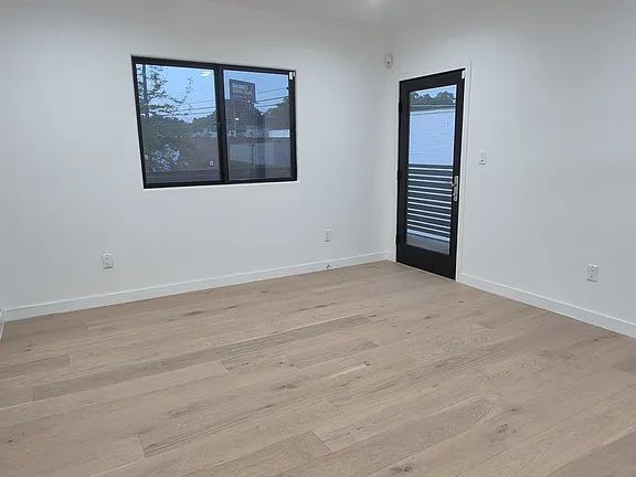 Building Photo - NO MIN CREDIT SCORE REQUIRED, BK OKAY, PAST EVICTION OKAY!, BACKGROUND FRIENDLY. Apply at "The Re...