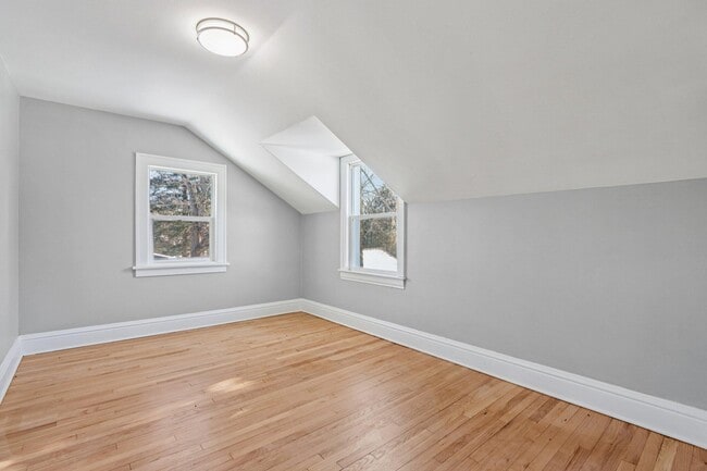 Building Photo - 5315 73rd St