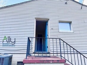 Building Photo - 648 Ivy Hill Ln