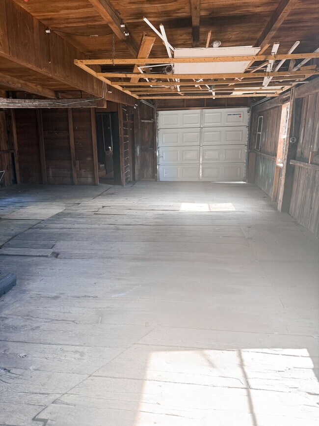 Building Photo - 47Church St-