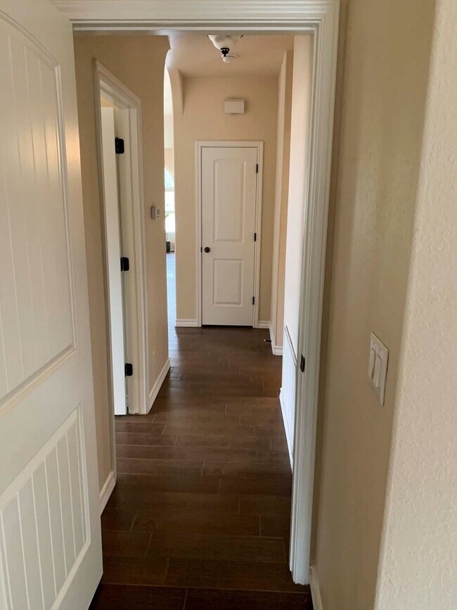 Building Photo - Spacious Ranch Home with Covered Patio & Greenbelt | 410 & Rittiman Rd