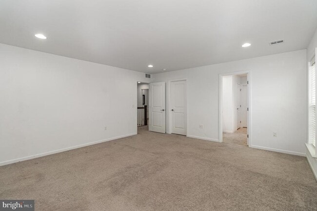 Building Photo - 66 Avery Wy