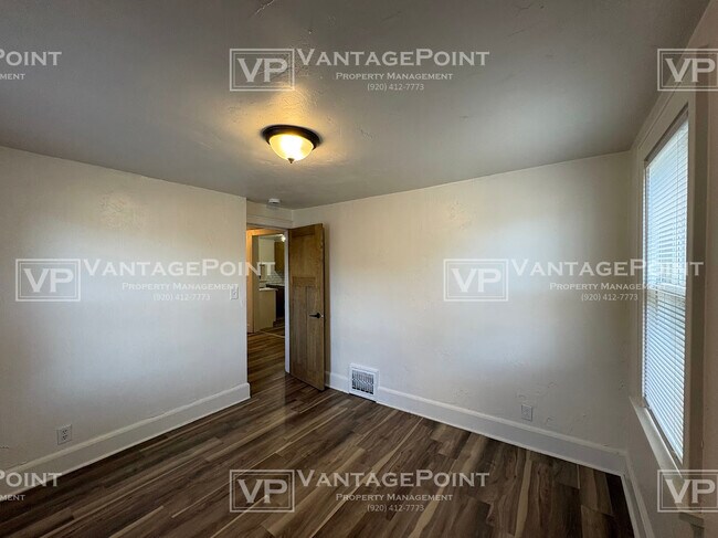 Building Photo - 1517A Oregon St