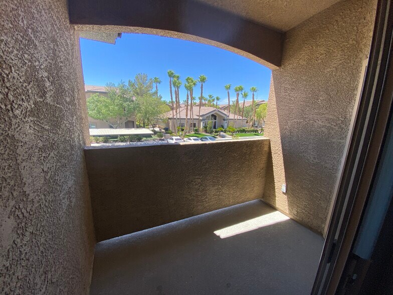 Building Photo - 8985 S Durango Dr