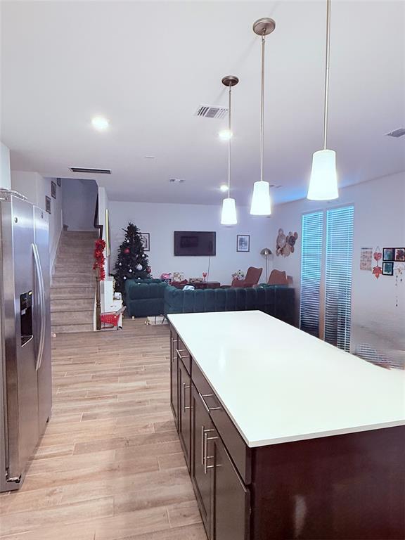 Building Photo - 513 Senca Pk