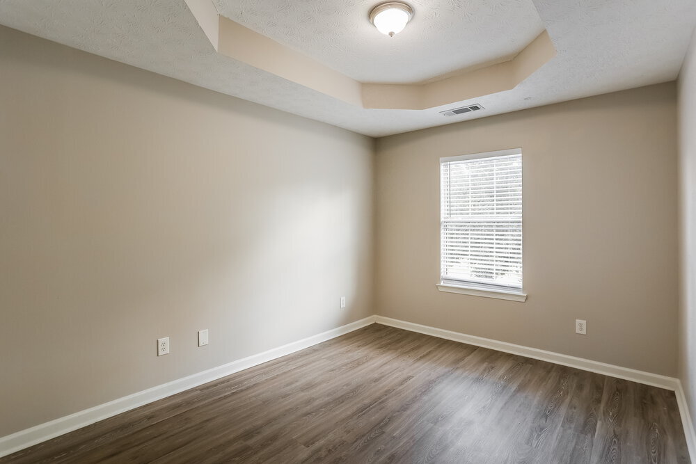 Building Photo - 203 Forrest Way