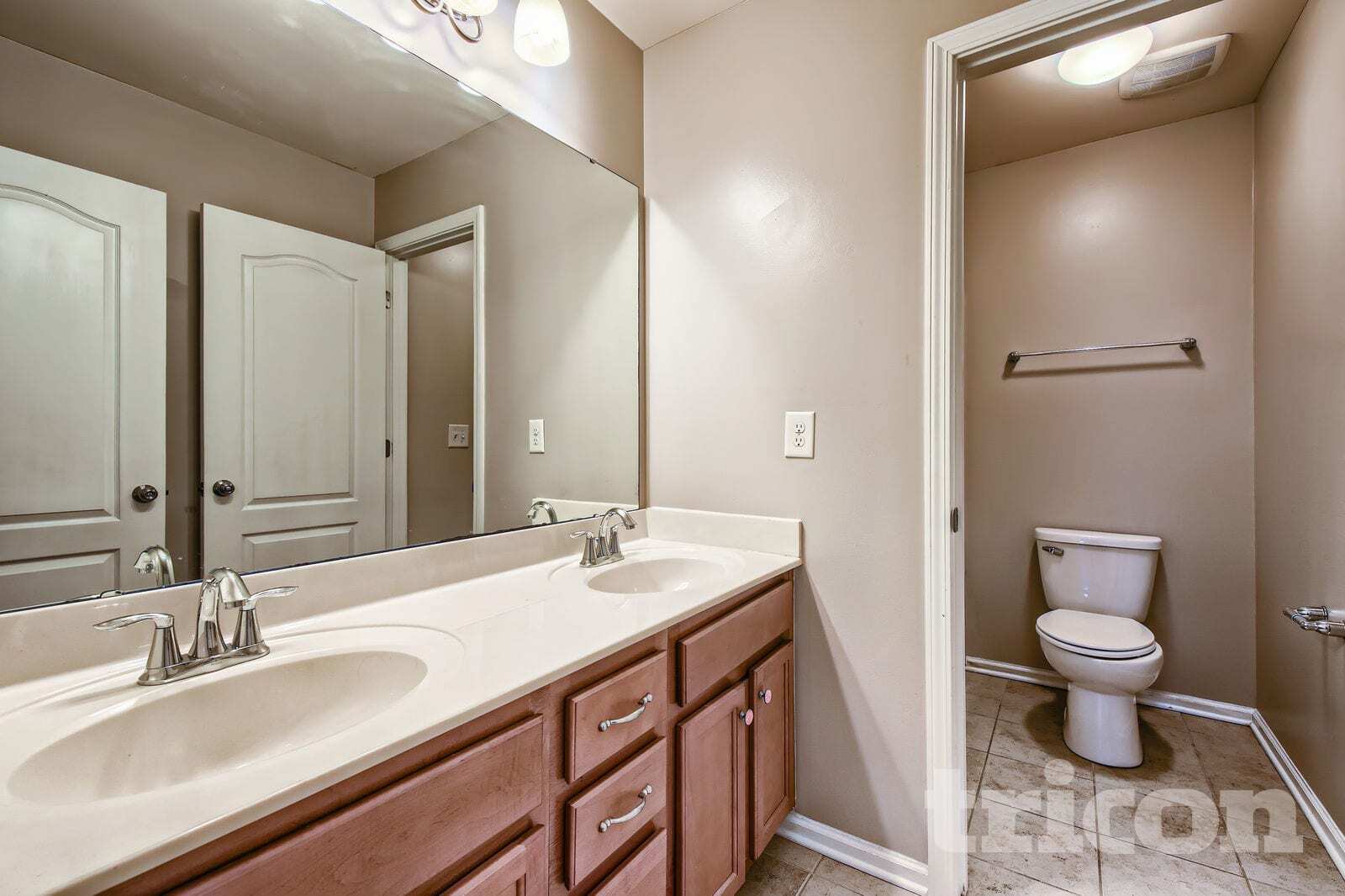 Building Photo - 1212 Screech Owl Rd