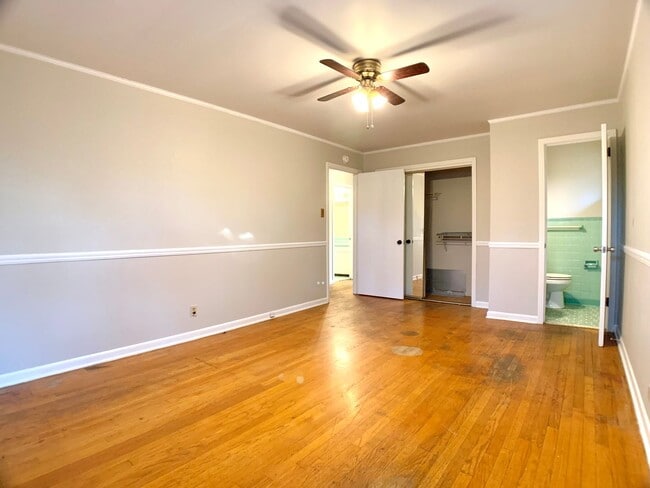 Building Photo - 30 Bunker Hill Rd