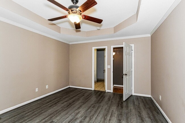 Building Photo - 453 Tocoa Rd