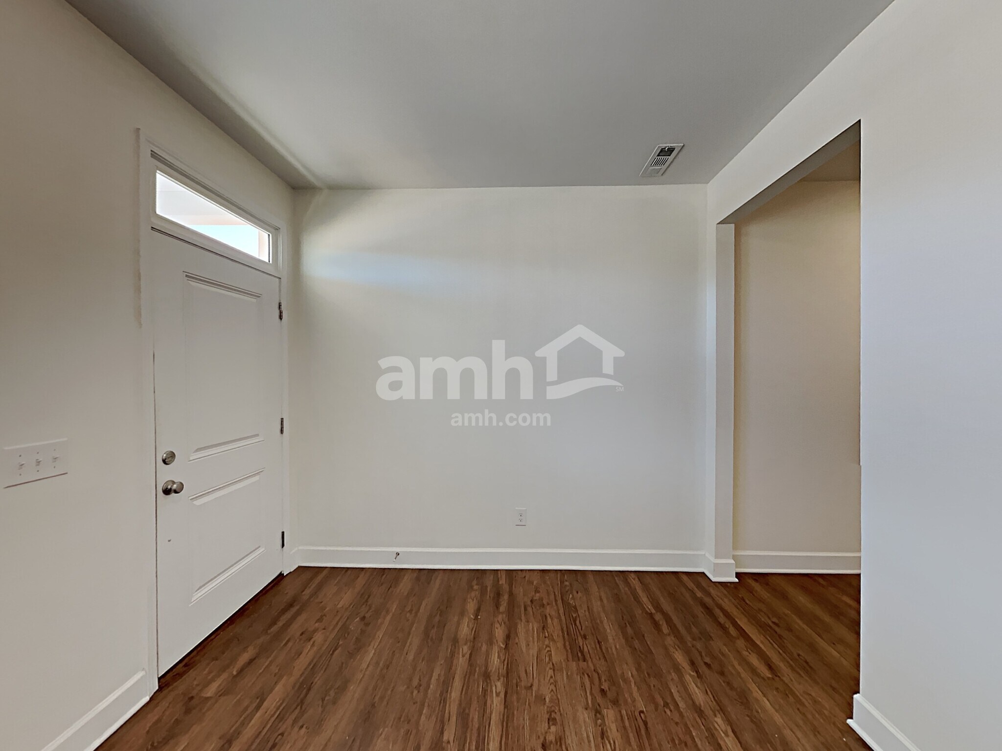 Building Photo - 5266 Lake Maxwell Dr