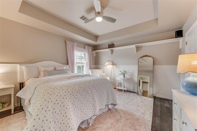 Building Photo - 704 Kleberg Ct