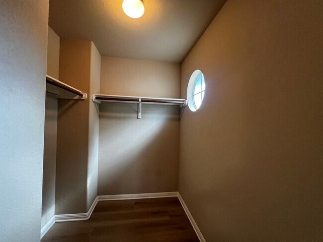 Building Photo - 12513 Palfrey Dr