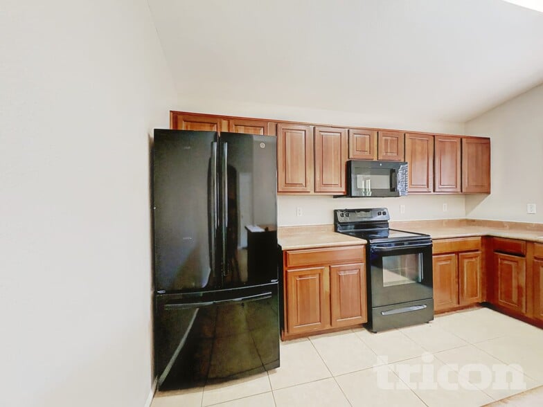 Building Photo - 40175 N Costa Del Sol Dr