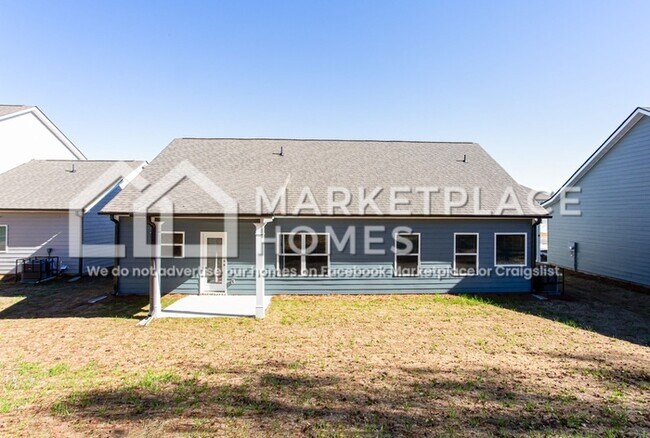 Building Photo - 230 W L Miller Dr