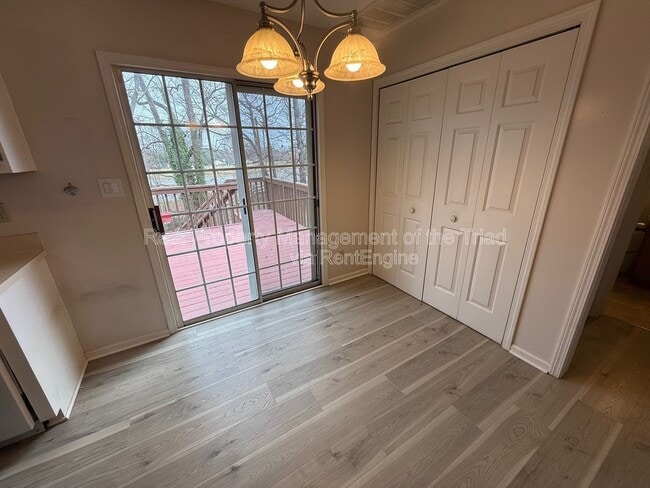 Building Photo - 1805 Lois Ct