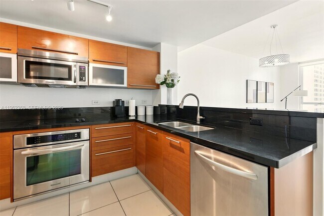 Building Photo - 244 Biscayne Blvd