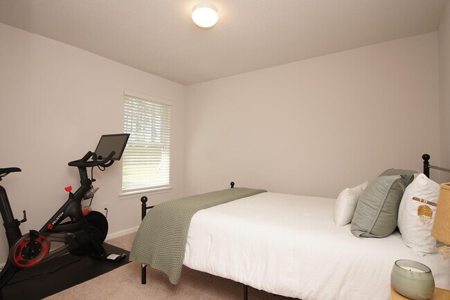 Building Photo - 334 This Way