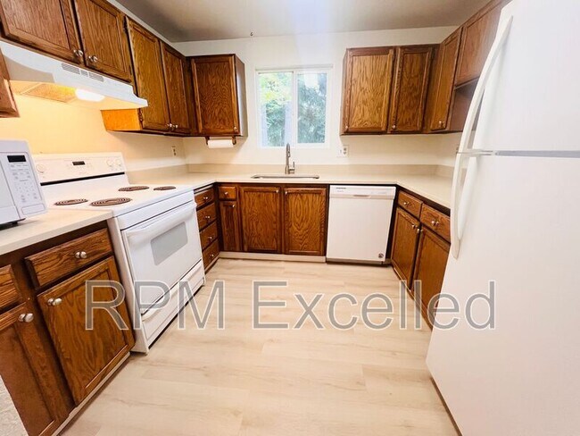 Building Photo - 13713 SE 258th Pl