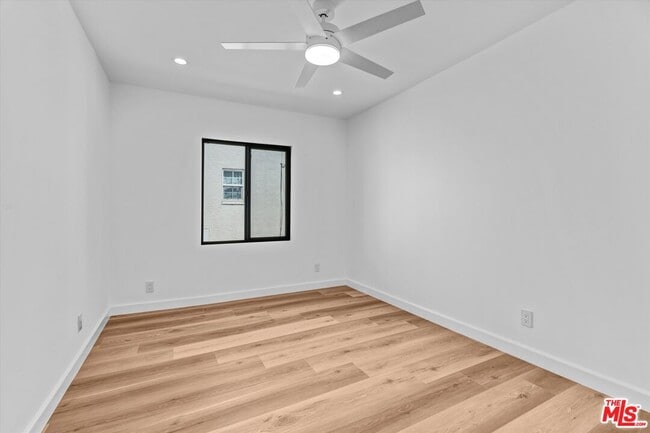 Building Photo - 616 N Vista St