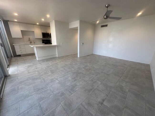 Building Photo - 4225 N 36th St