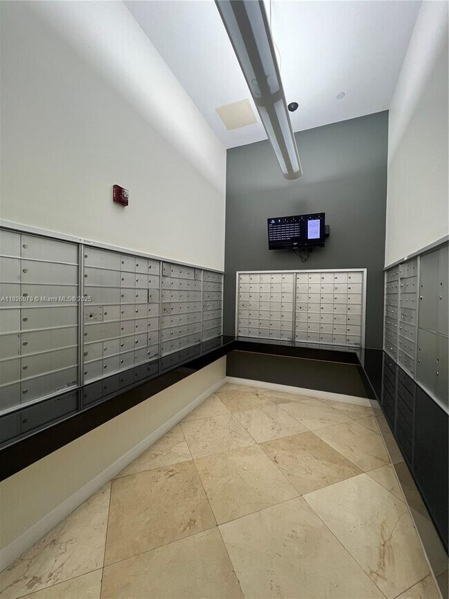 Building Photo - 9066 SW 73rd Ct