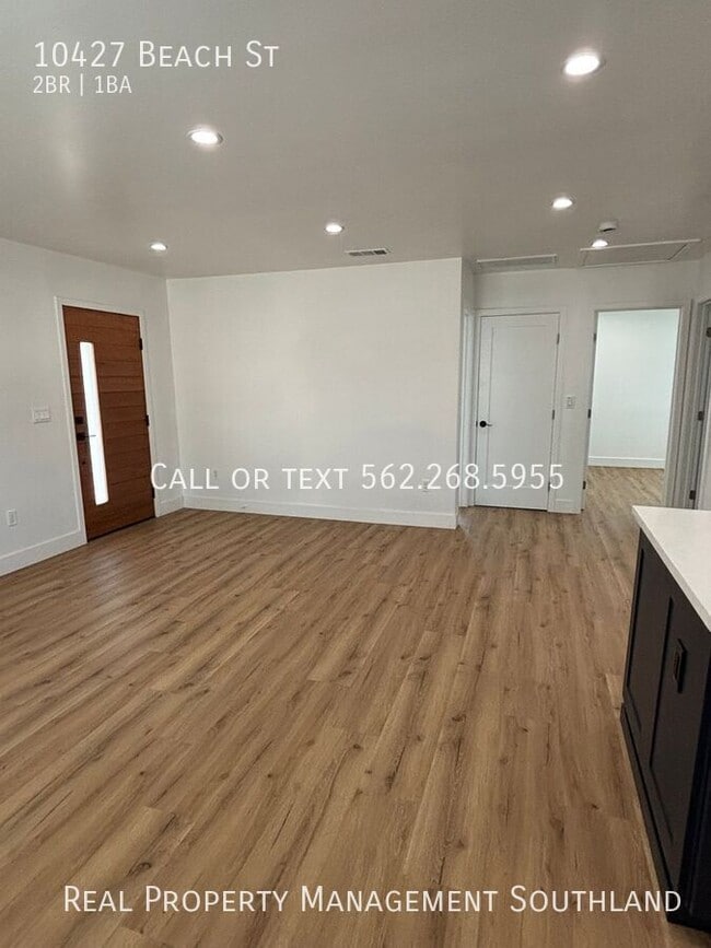 Building Photo - 10427 Beach St