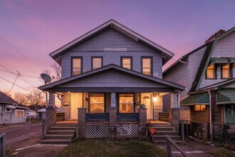 Building Photo - 498-500 N Champion Ave