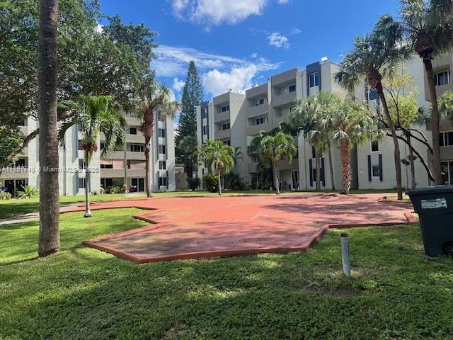 Building Photo - 10000 NW 80th Ct