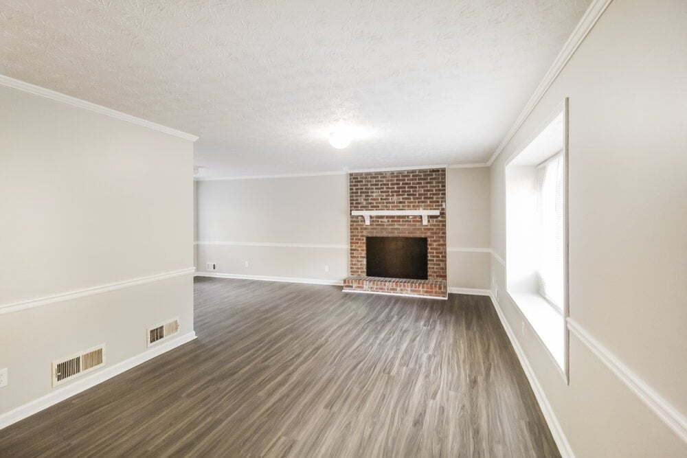 Building Photo - 2918 High Brook Way SE