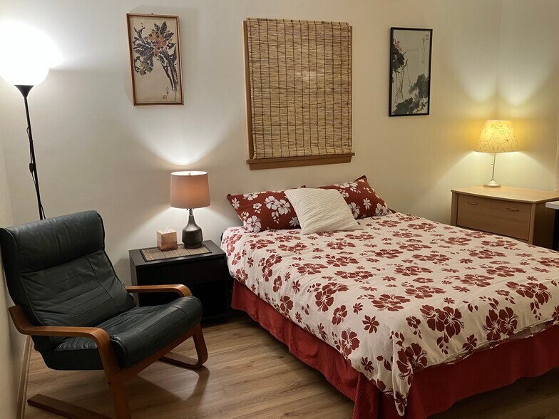 Building Photo - 2381 Buford Ave