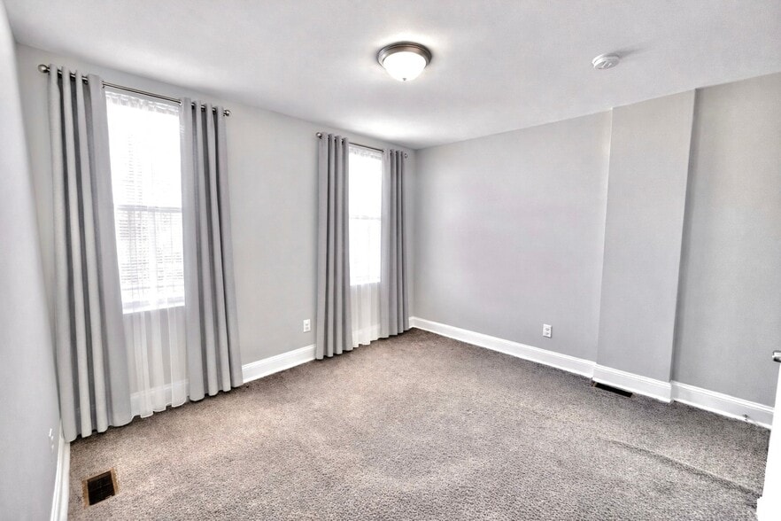 Building Photo - 2328 Calverton Heights Ave