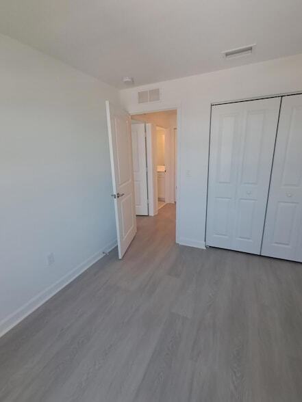 Building Photo - 4309 Hammock Grove Dr