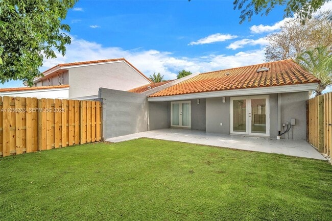 Building Photo - 8394 SW 148th Ave