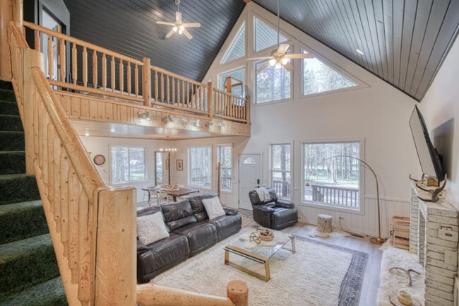 Building Photo - 3627 Bills Loop Rd