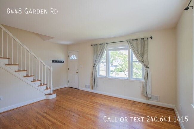 Building Photo - 8448 Garden Rd