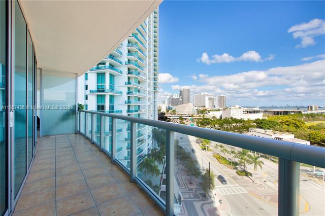 Building Photo - 888 Biscayne Blvd