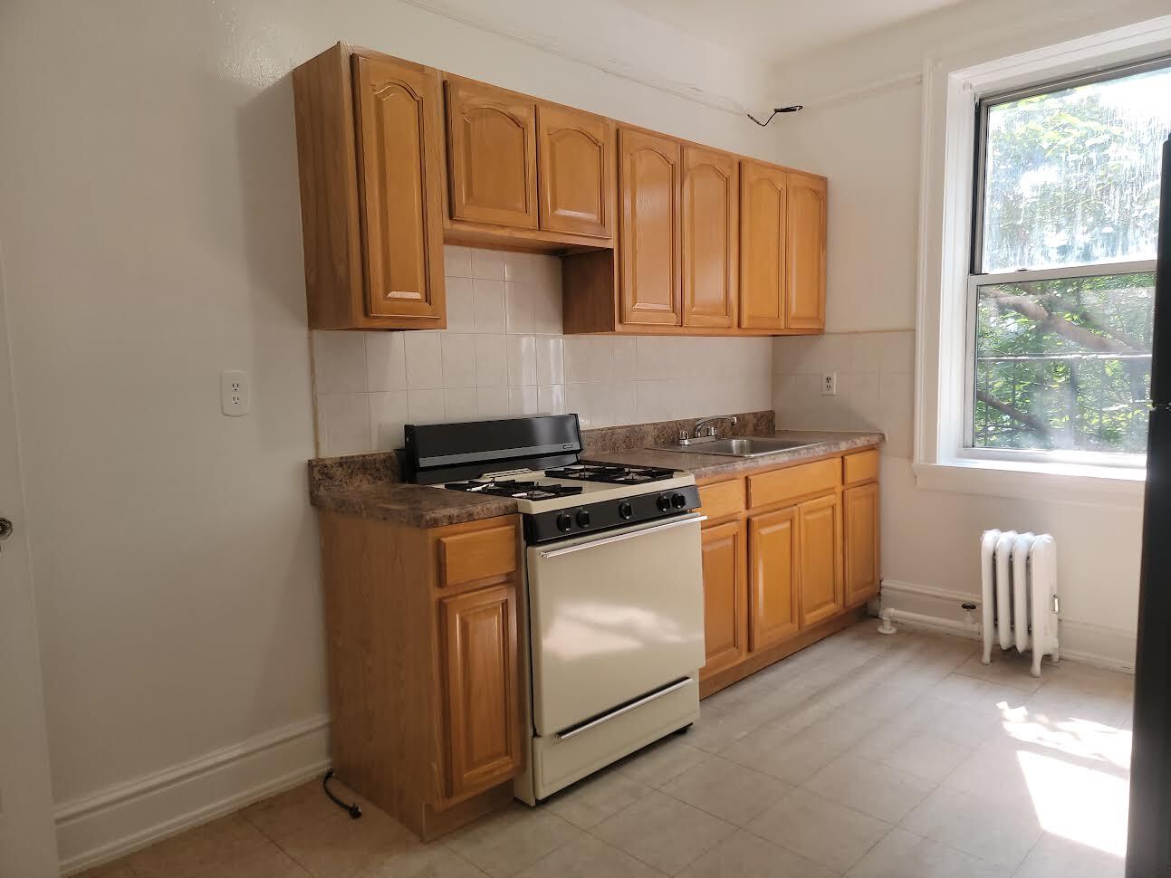 Building Photo - 37-36 86th Street