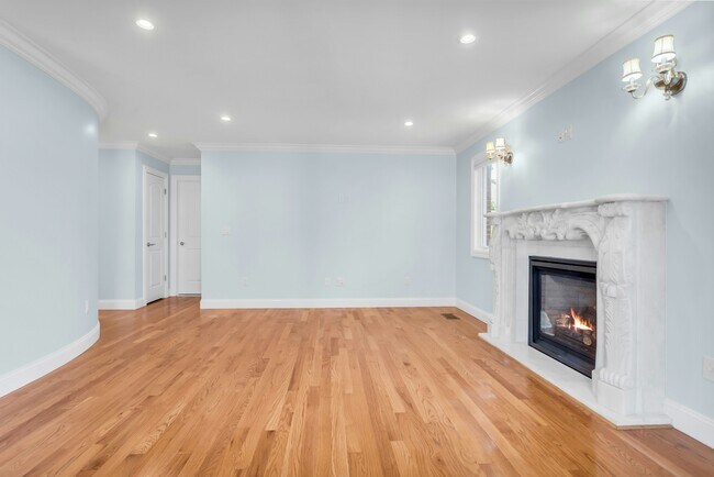 Building Photo - 245-72 63rd Ave