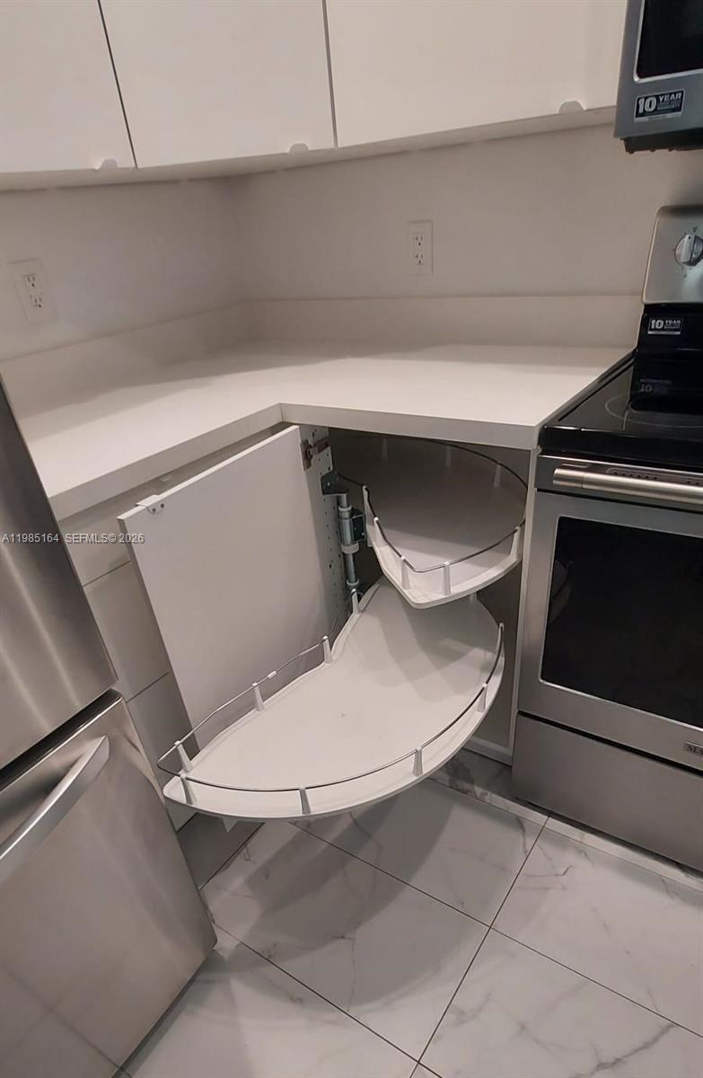 Building Photo - 731 Vista Isles Dr