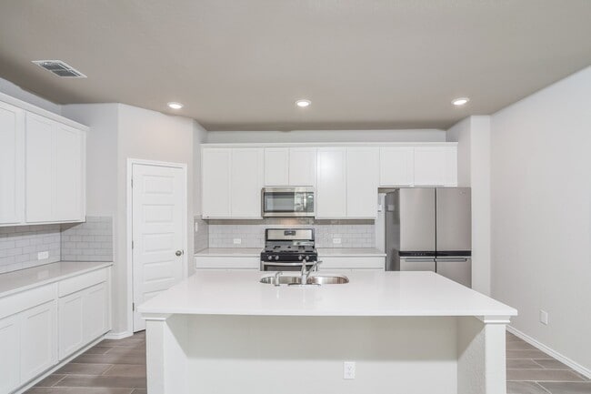 Building Photo - 10514 Briceway Ace