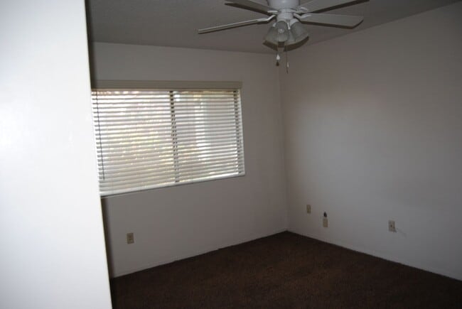 Building Photo - 7605 Quailwood Dr