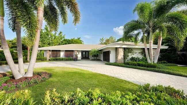 Building Photo - 245 Bird Key Dr