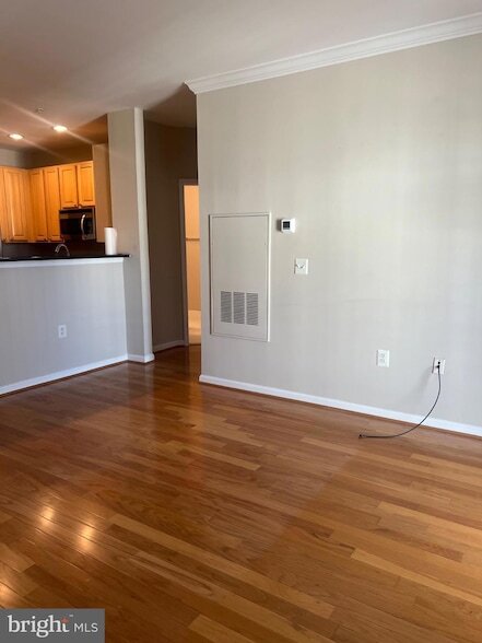 Building Photo - 2465 Army Navy Dr