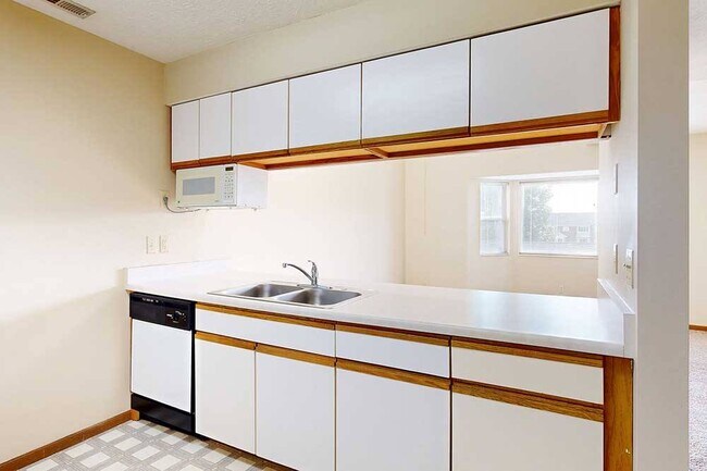 Floorplan - Pine Lake Heights Apartments