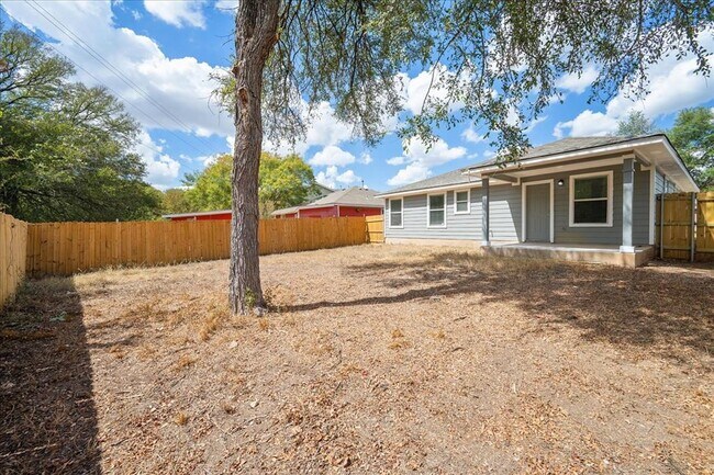 Building Photo - 3514 Banda Ln
