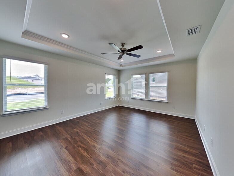 Building Photo - 1401 Alcovy Rd SE