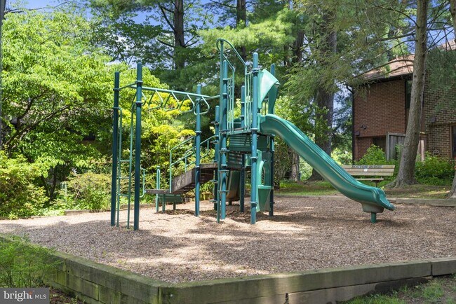Building Photo - 11331 Headlands Ct