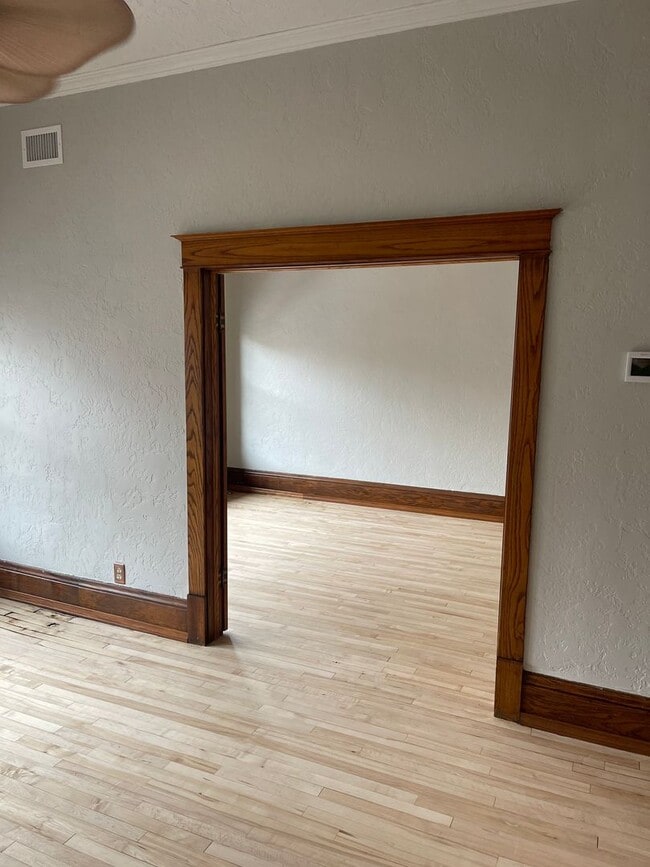 Building Photo - Rose Lofts