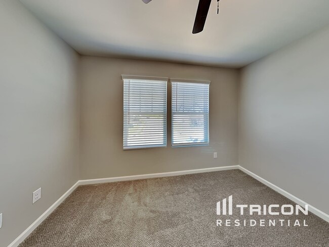 Building Photo - 426 Contentment Dr